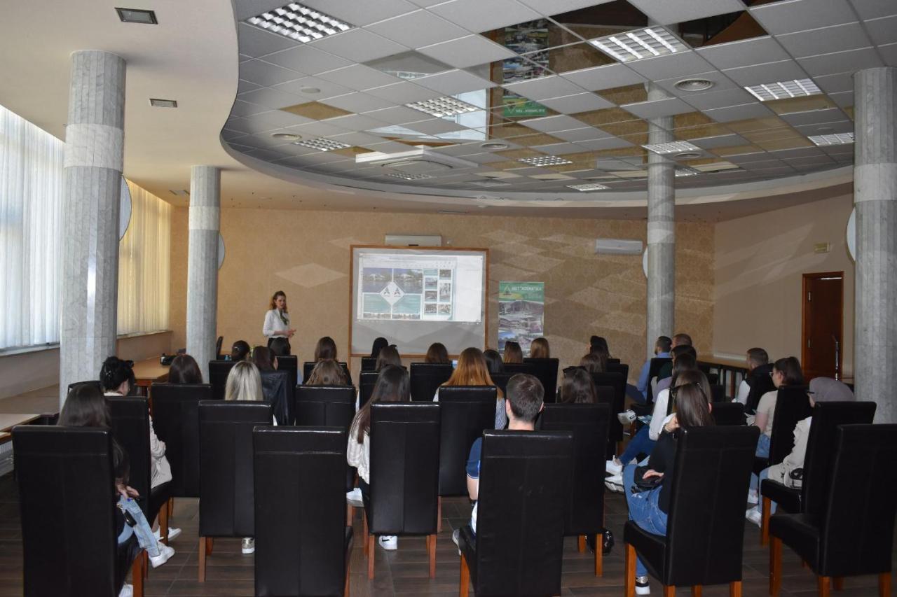 Park Hotel Bihać Eksteriør bilde